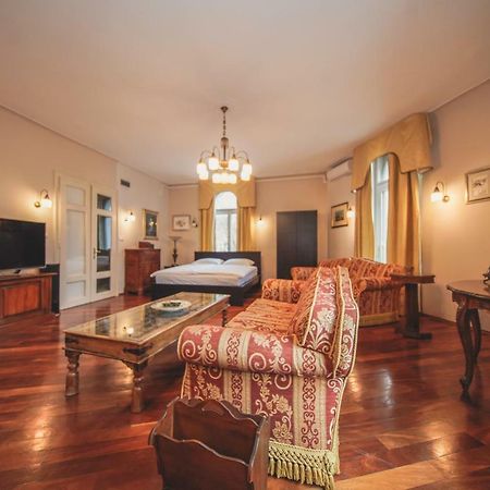 Appartamento Lusso Zagabria Esterno foto
