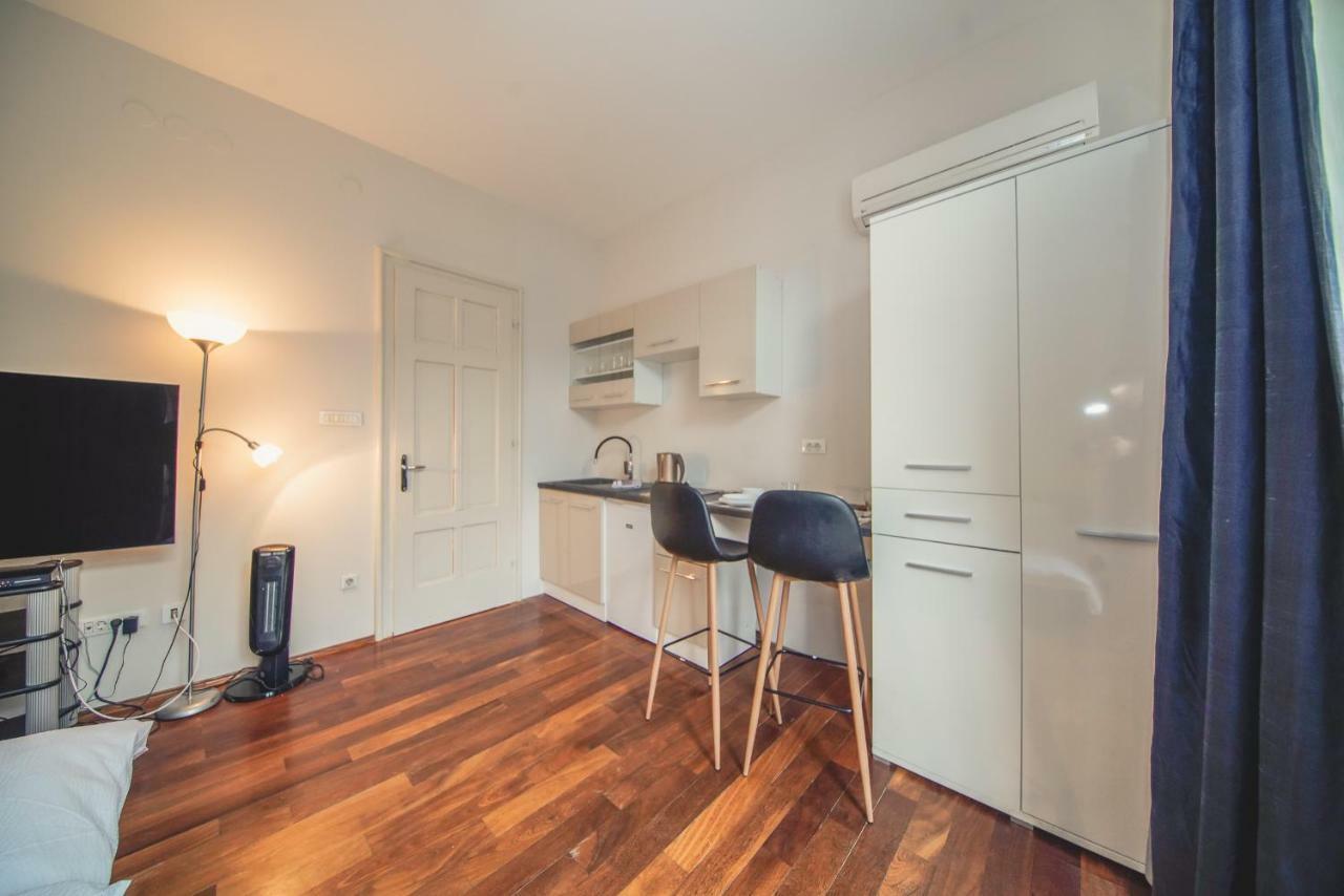 Appartamento Lusso Zagabria Esterno foto